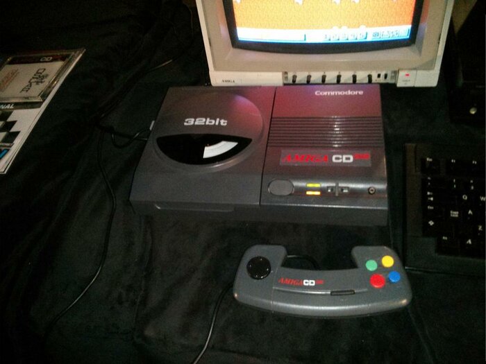 Amiga CD32